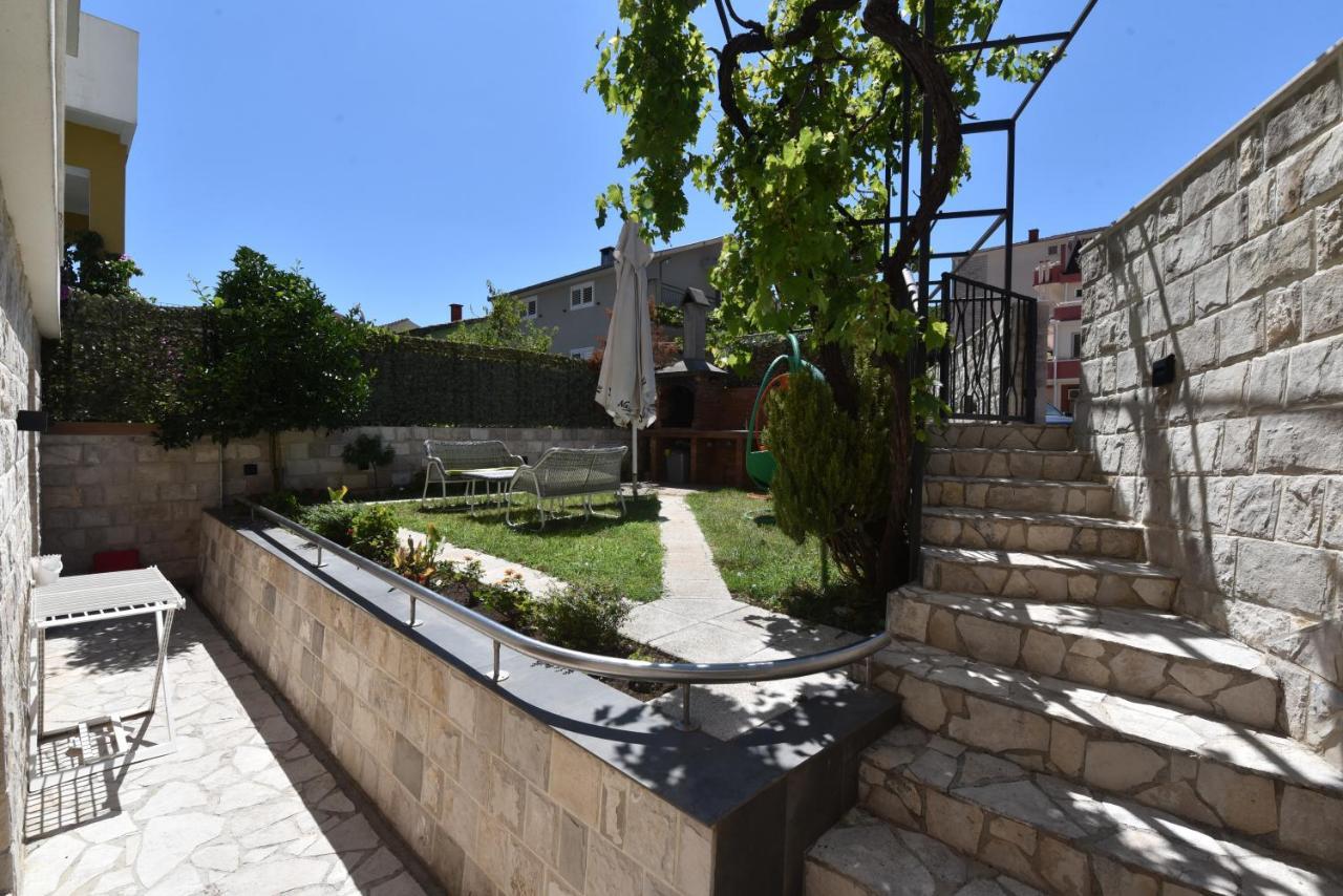 Buba Guest House Budva Exterior foto